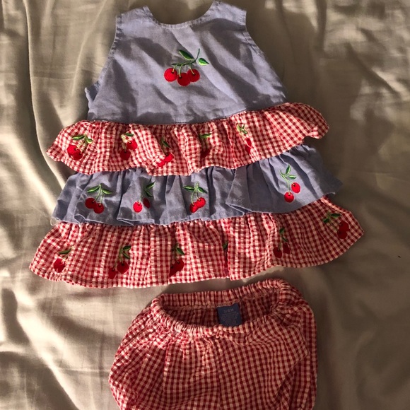 Girls dress with bloomers 3-6mo - Picture 1 of 4